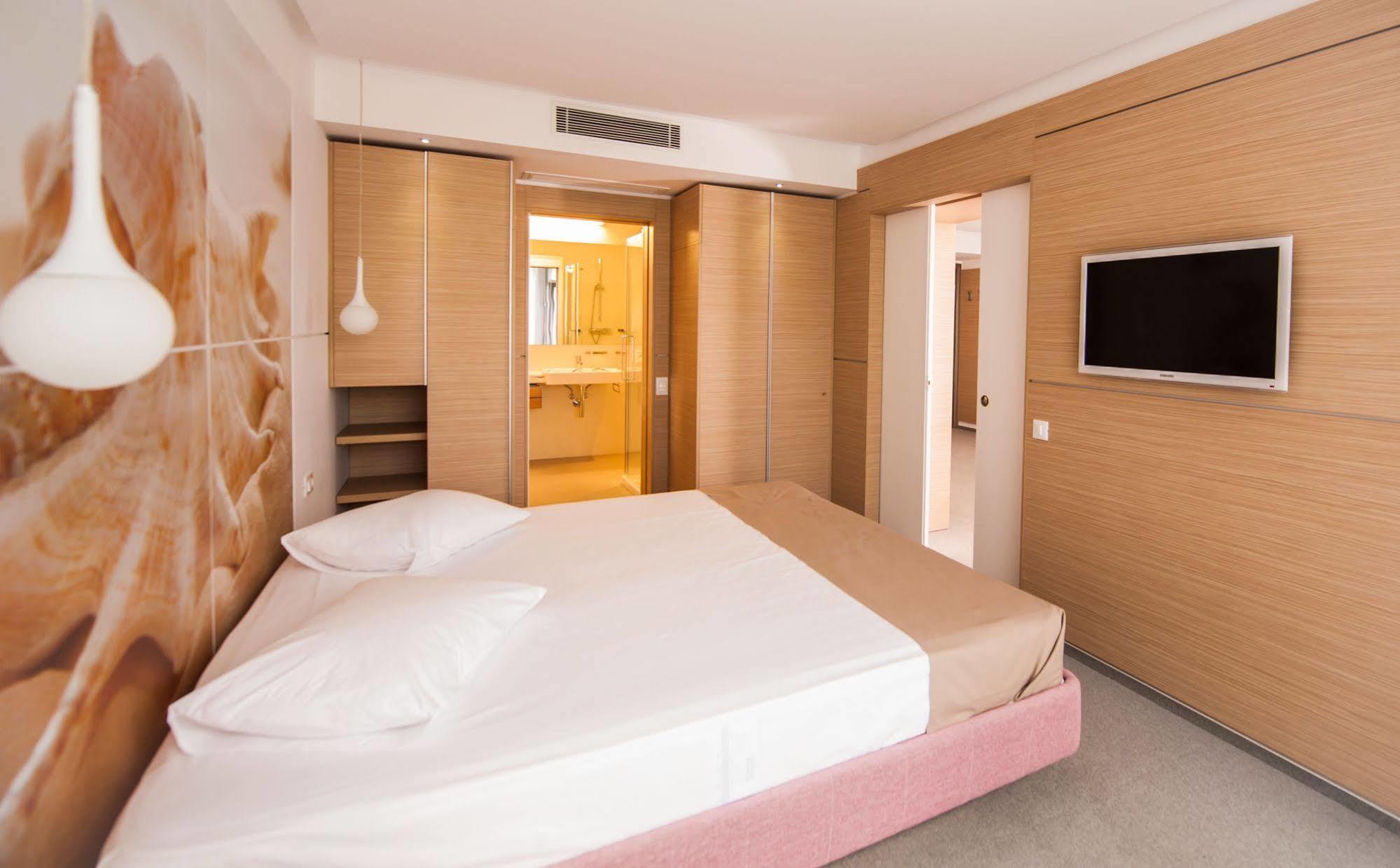 Hotel Melodia Venus Εξωτερικό φωτογραφία